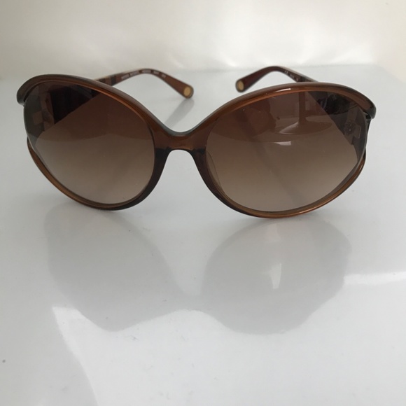 HENRI BENDEL Designer Fashion Sunglasses - Picture 3 of 4
